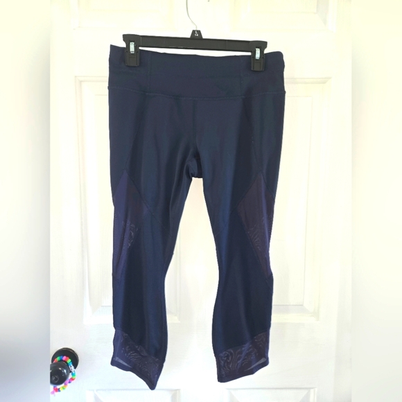 Athleta Pants - Athleta Navy Cropped Mesh Insert Leggings